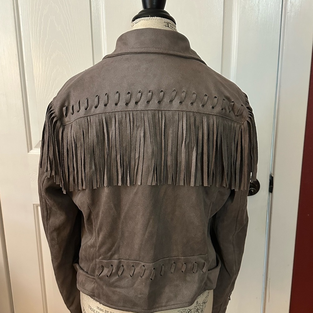 Women’s Faux Suede Moto Style Fringe Jacket - Picture 5 of 13